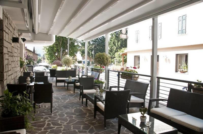 Hotel Corona Pinzolo Exterior foto